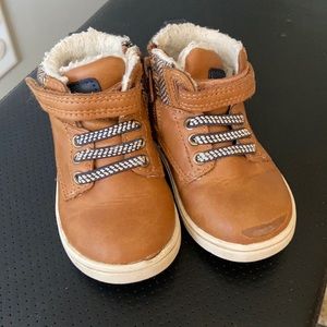 Kid Cat and Jack zip-up boots/shoes size 5